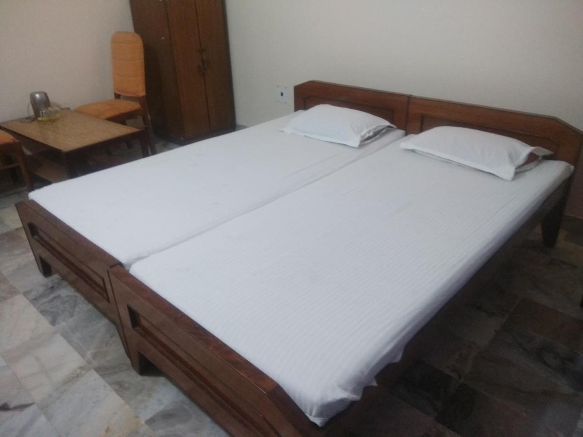 Motel Sayonara Begusarai Екстер'єр фото